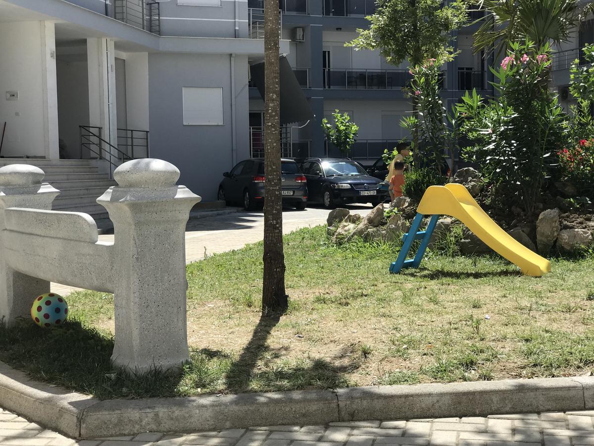 Viktoria'S Apartments Shëngjin Zewnętrze zdjęcie