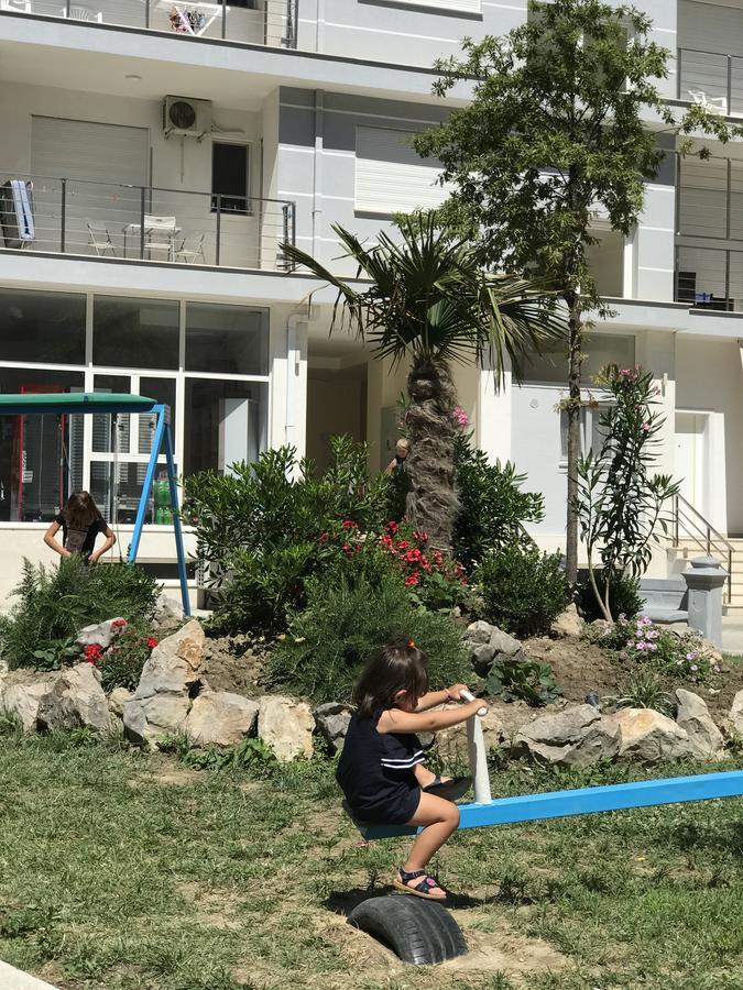 Viktoria'S Apartments Shëngjin Zewnętrze zdjęcie